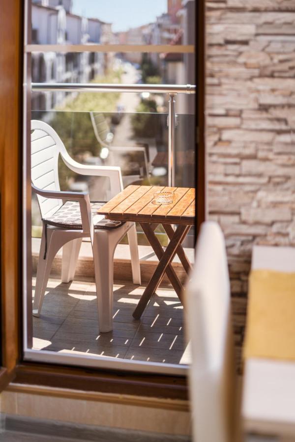 Modern Studios - Meters Away From The Beach Pomorie Ngoại thất bức ảnh